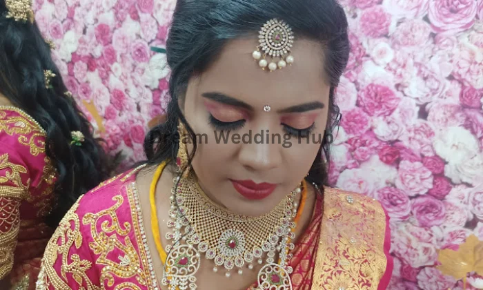 Glam  Glow Bridal studio